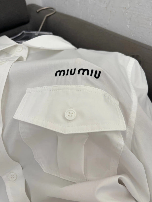 SET CAMICIA E GONNA MIUMIU STILE 28