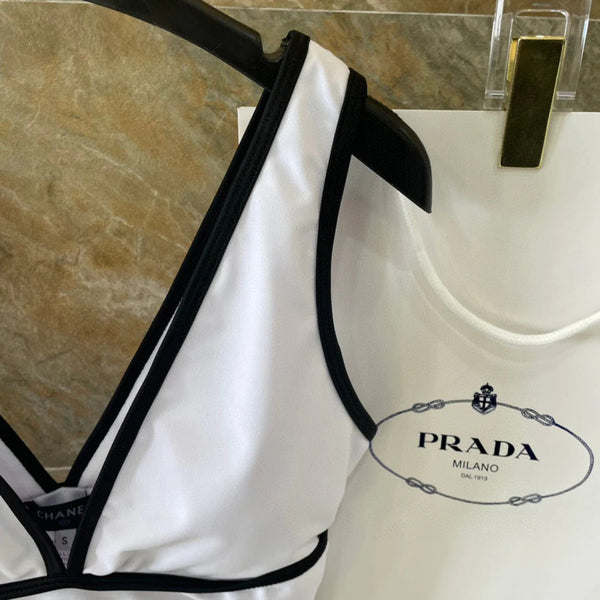 CC BIKINI SWIMSUIT SET IN WHITE AND BLACK TRIM 613724
