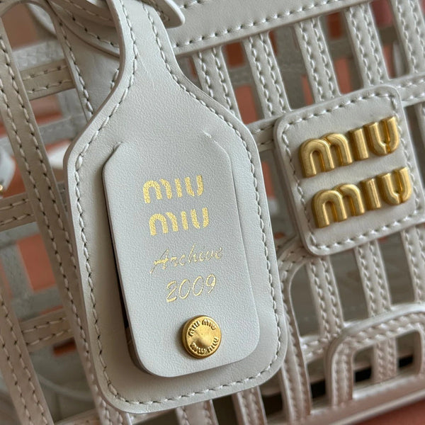 WOVEN HOLLOW BAG 24 IN WHITE CALFSKIN