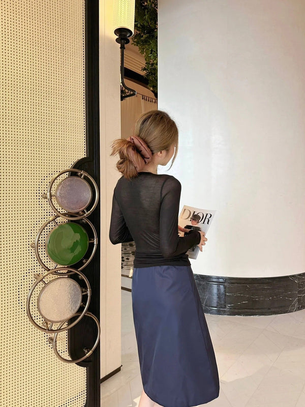 CHANEL LONG-SLEEVE T-SHIRT STYLE 27