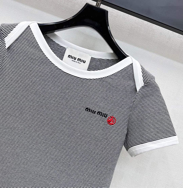 MIUMIU SHORT-SLEEVE STRIPED T-SHIRT 267829