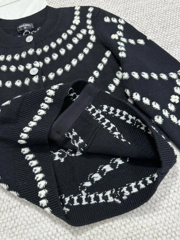 CHANEL CARDIGAN STYLE 100