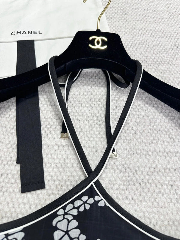 CHANEL HALTER-NECK TOP STYLE 88