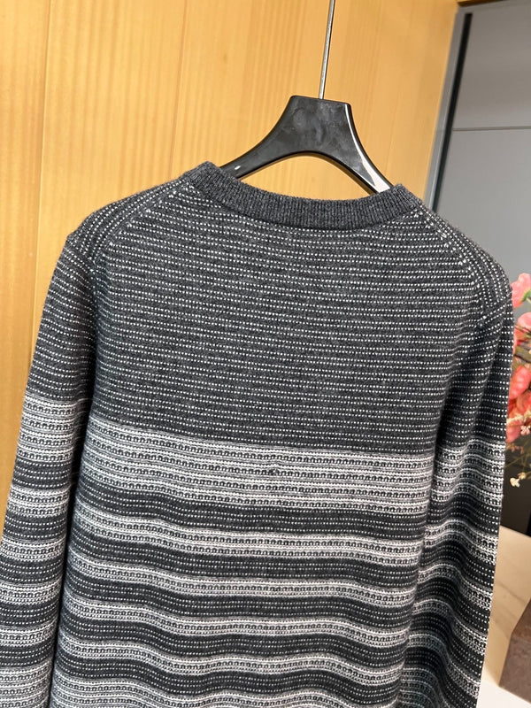 LP CREW NECK SWEATER STYLE 159