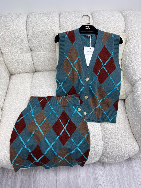 CHANEL 25S SET KNIT VEST STYLE 255