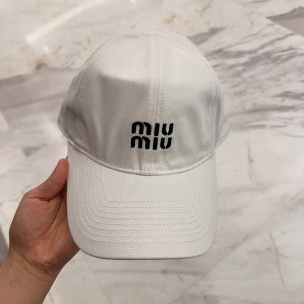 MM BASEBALL CAP IN WHITE FABRIC EMBROIDERED LOGO STYLE 3