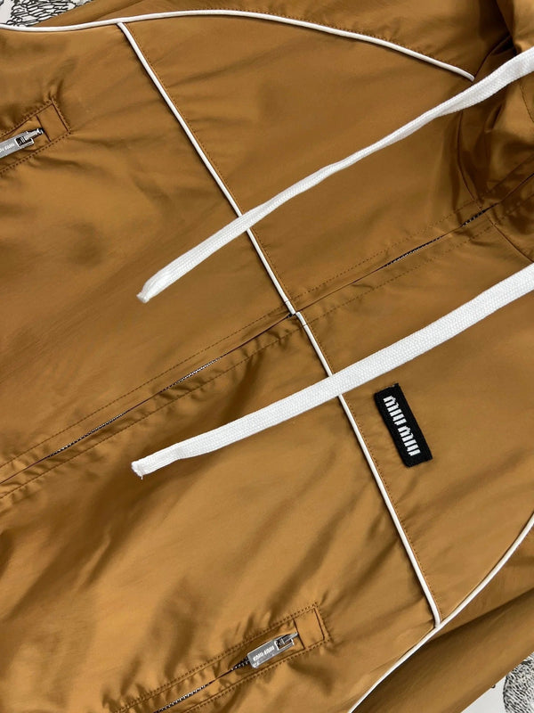 MIU 25S HOODED JACKET BROWN IN NYLON 263023