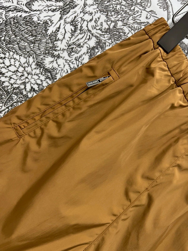 MIU 25S HIGH WAIST SHORTS BROWN IN NYLON 263021