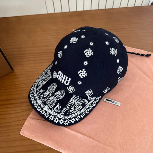 MM BASEBALL CAP IN BLACK WITH BLACK EMBROIDERED PATTERN