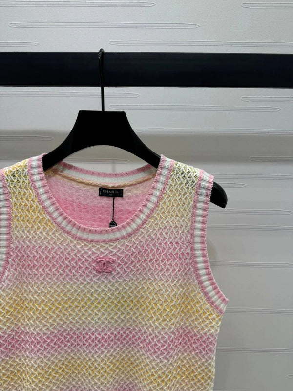 CHANEL SLEEVELESS KNIT VEST 274919