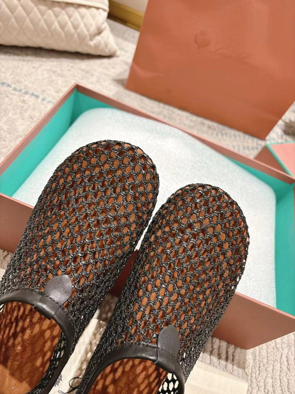 FLAT SHOES IN BLACK MESH FABRIC