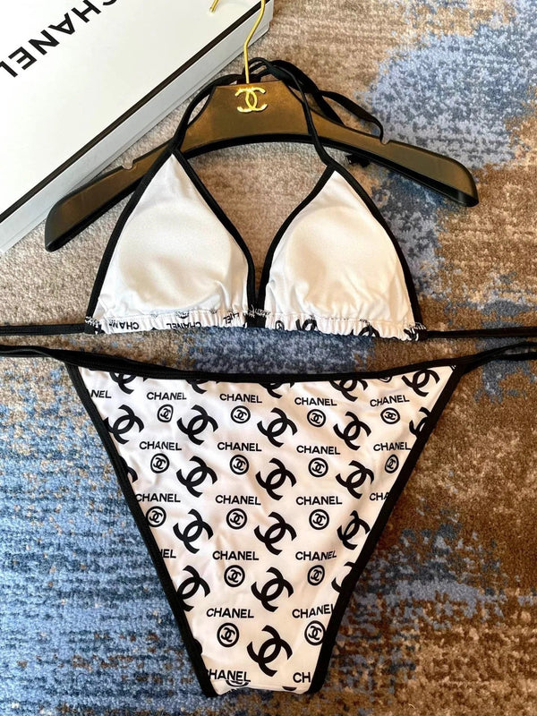 BIKINI SWIMSUIT IN WHITE AND BLACK LOGO PRINTED 627826