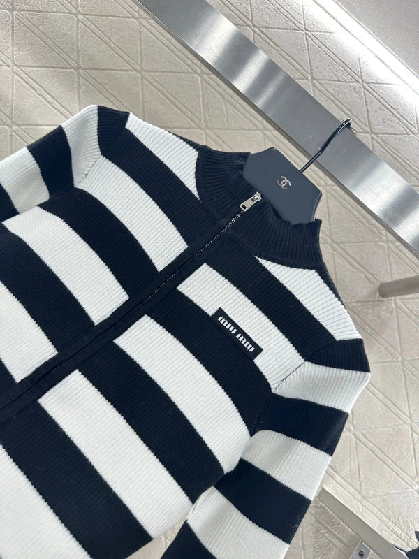 MIUMIU ZIP-UP KNIT TOP STYLE 21