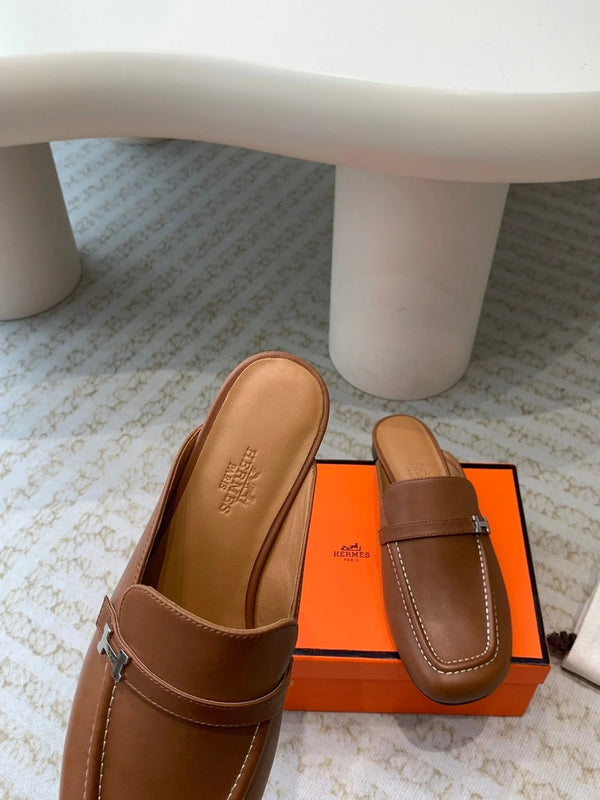 IENA MULE GOLD CALFSKIN