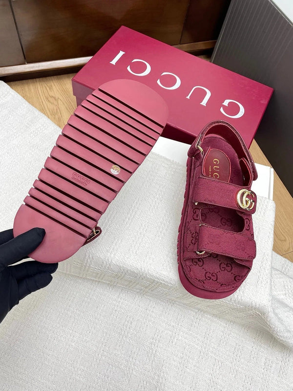 GG CLASSIC SANDALS 25S IN RED FABRIC WITH GOLD HARDWARE