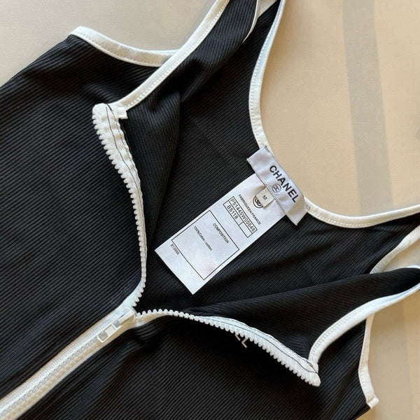 CC BIKINI SWIMSUIT SET IN BLACK AND WHITE TRIM 625973