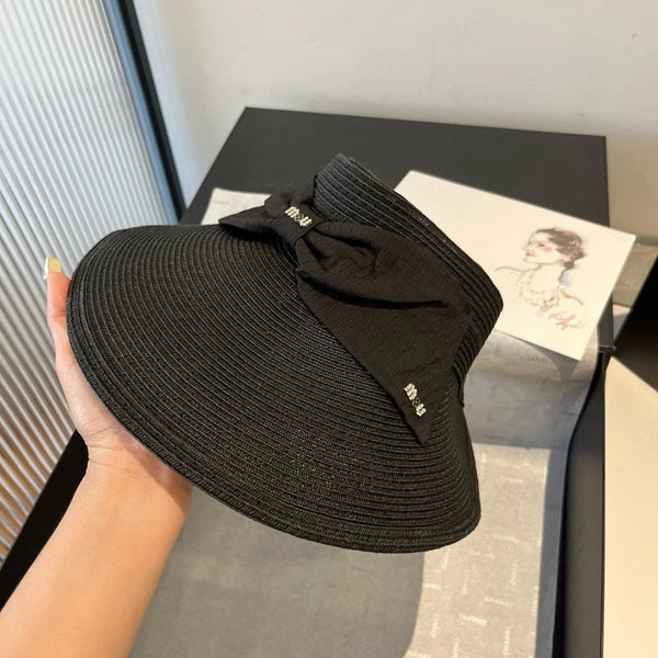 MM OPEN-TOP STRAW HAT IN BLACK WITH LARGE BOW