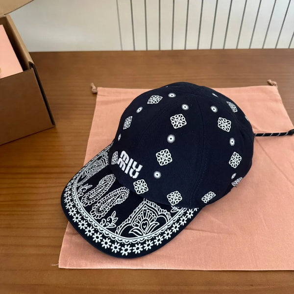 MM BASEBALL CAP IN BLACK WITH BLACK EMBROIDERED PATTERN