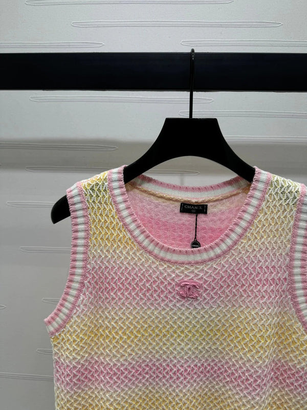 CHANEL SLEEVELESS KNIT VEST 274919