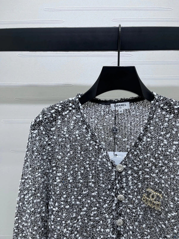 CHANEL 25S CARDIGAN STYLE 160