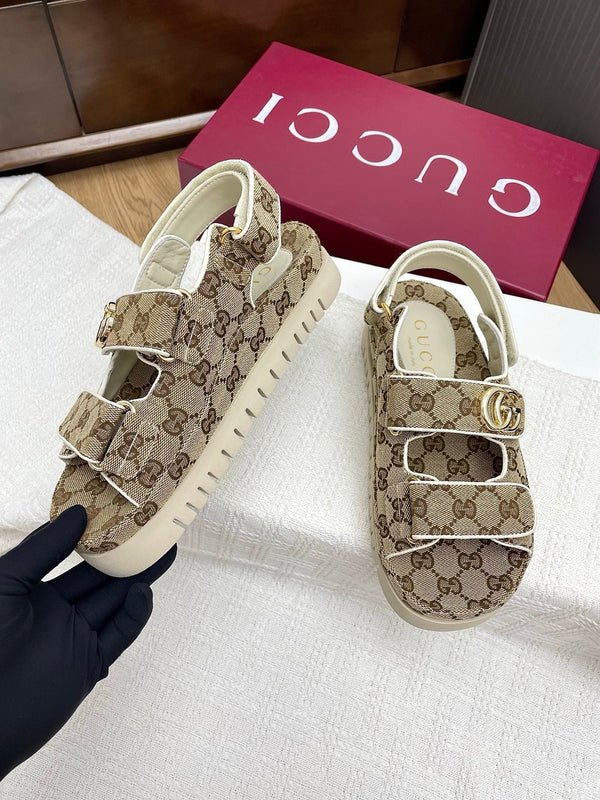 GG CLASSIC SANDALS 25S IN BEIGE FABRIC WITH GOLD HARDWARE