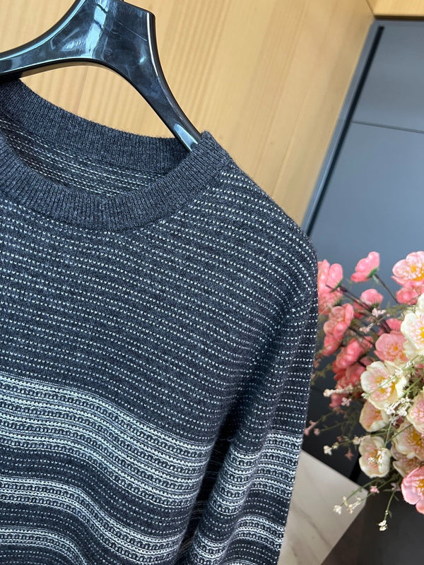 LP CREW NECK SWEATER STYLE 159