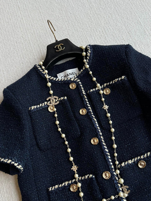 CHANEL SHORT-SLEEVE WOOL JACKET STYLE 29