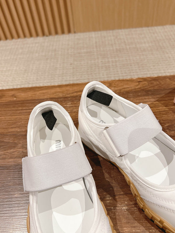 BALLET SHOES IN WHITE LAMBSKIN AND FABRIC ANTI-SLIP RUBBER SOLE