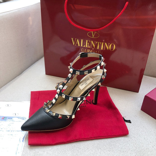 Valentino Rockstud Caged Pump Leather