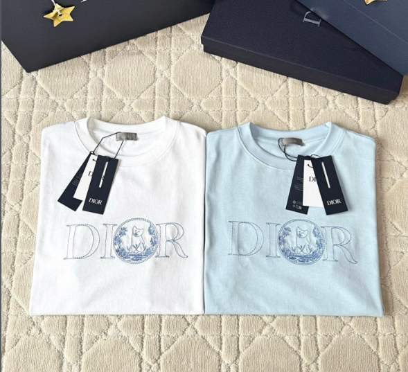 CD 25 Embroidered Grass Cat Short Sleeve cotton