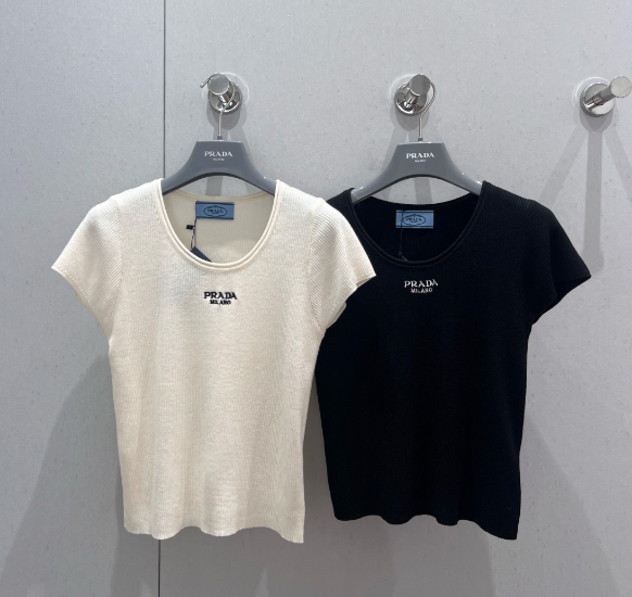 Prada 25 Letter Embroidered Knitted Short-sleeved Top Wool Acrylic Nylon 216873