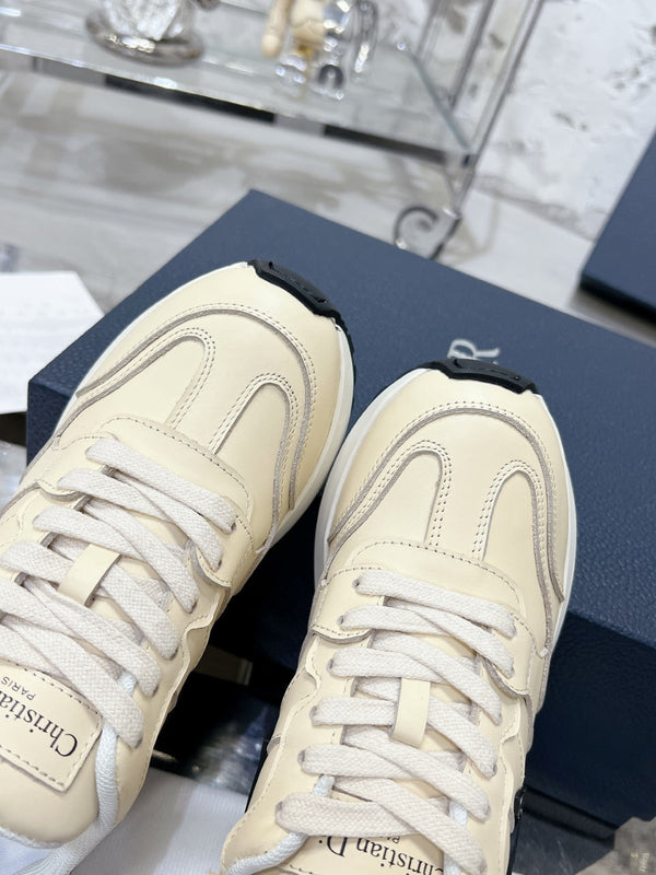 C'est Dior Sneaker 35mm Beige Cowhide