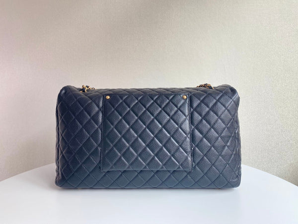 FLAP BAG 46CM GOLD HARDWARE BLACK CALFSKIN