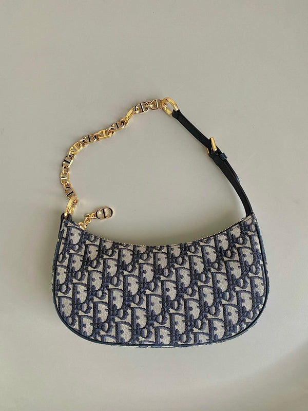 CD LOUNGE 26CM RICAMO OBLIQUO BLU