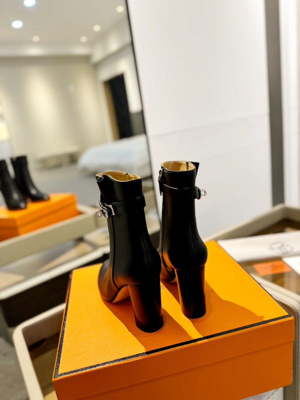 Stivaletto HM Saint Germain 85mm in pelle di vacchetta nera 961647