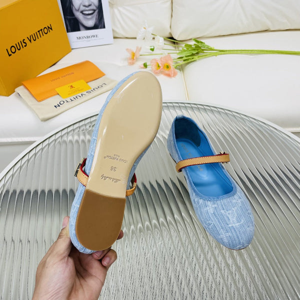 Ballerina piatta LV in tessuto jacquard monogramma azzurro chiaro