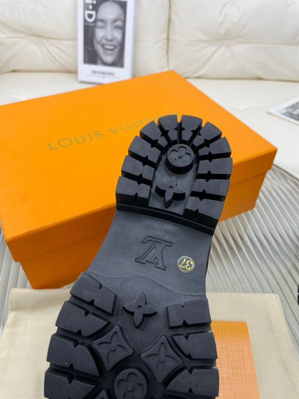 LV x Timberland Ankle Boot 50mm Black Nubuck Leather