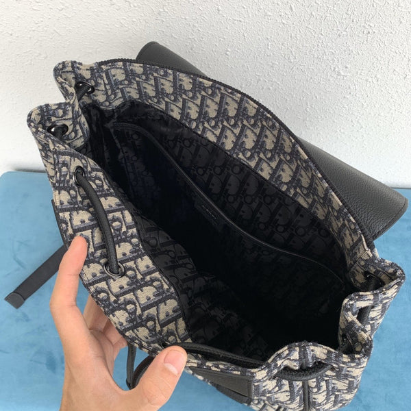 ZAINO MOTION BEIGE E NERO OBLIQUO