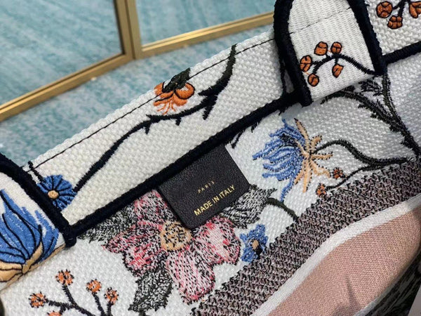 MEDIUM LADY D-LITE 24 PINK MULTI COLOR PAISLEY EMBROIDERY