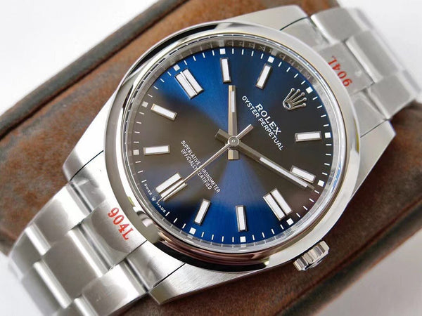 OYSTER PERPETUAL 41 STAINLESS STEEL BLUE DIAL
