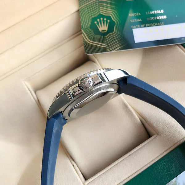 SUBMARINER DATE 41 BLUE BEZEL RUBBER STRAP