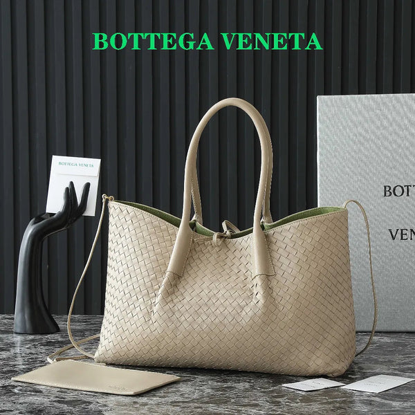 BV Pinacoteca Bag 43cm Beige Intrecciato Calfskin & Suede