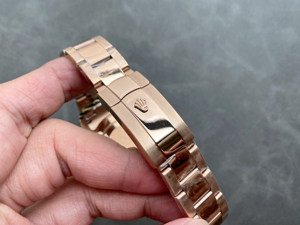 SKY-DWELLER ORO ROSA 42 QUADRANTE GRIGIO 