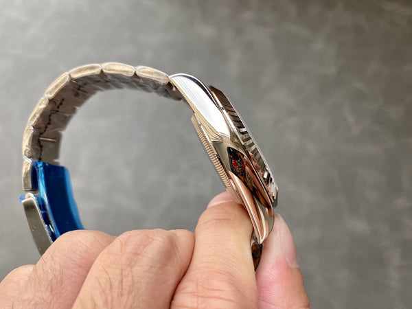 SKY-DWELLER 42 WHITE DIAL STAINLESS STEEL