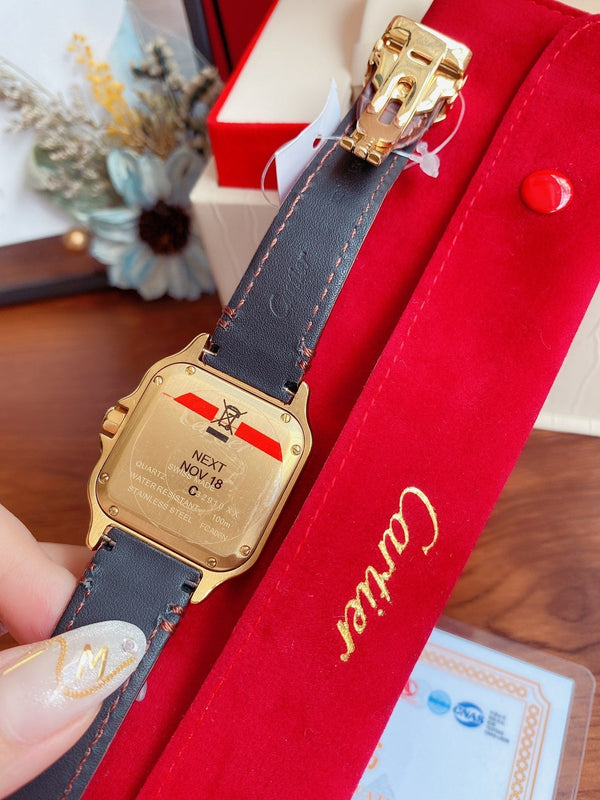 SANTOS LADY 35MM QUARTZ 35MM GOLD CASE DIAMOND BEZEL LEATHER