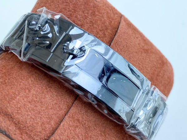 GMT-MASTER II CUSTOM CASSA NERA LUNETTA VERDE NERA 