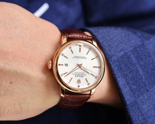 OYSTER PERPETUAL 41MM WHITE DIAL DIAMOND NUMERALS