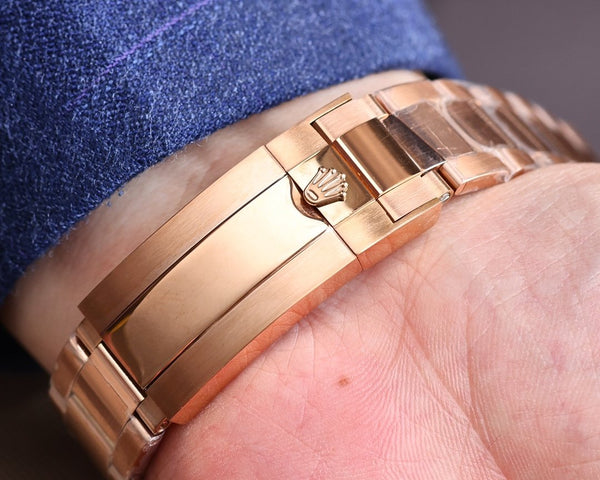 OYSTER PERPETUAL SUBMARINER ARTISANS DE GENEVE