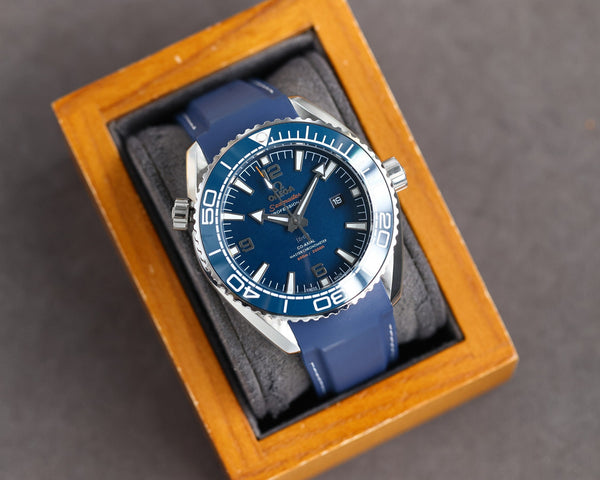 SEAMASTER PROFESSIONAL PLANET OCEAN 600M BLUE CERAMIC BLUE RUBBER