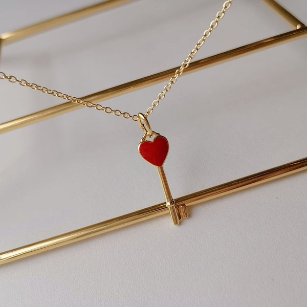 KEY PEDANT CARNELIAN HEART GOLD NECKLACE